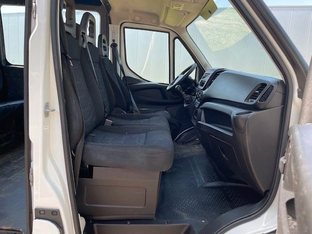 Iveco Daily 35C14. Doka. Maxi. - Товарен бус, Бус с двойна кабина: снимка 5 Iveco Daily 35C14. Doka. Maxi. - Товарен бус, Бус с двойна кабина: снимка 5