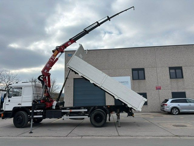 MAN 18-222. Kran HMF 18t/m Bj 2001. MAN 18-222. Kran HMF 18t/m Bj 2001. - Самосвал камион, Камион с кран: снимка 1 MAN 18-222. Kran HMF 18t/m Bj 2001. MAN 18-222. Kran HMF 18t/m Bj 2001. - Самосвал камион, Камион с кран: снимка 1