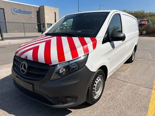 Mercedes-Benz Vito 114CDI. L2. Klima. Tempomat. - Малък ван: снимка 3 Mercedes-Benz Vito 114CDI. L2. Klima. Tempomat. - Малък ван: снимка 3