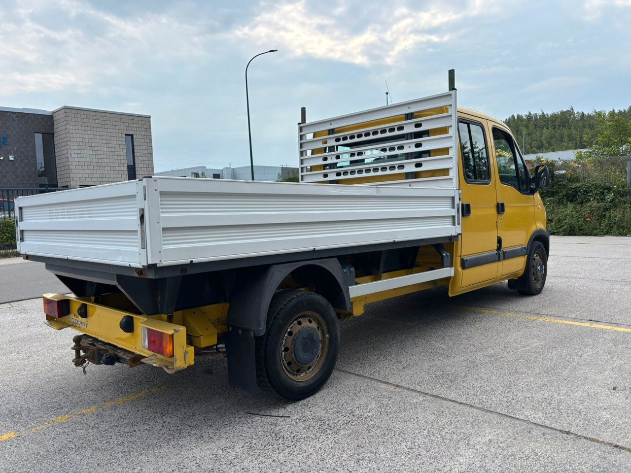 Renault Master Pritsche. 7pl. 2.5 Motor. - Бордови бус, Бус с двойна кабина: снимка 3 Renault Master Pritsche. 7pl. 2.5 Motor. - Бордови бус, Бус с двойна кабина: снимка 3