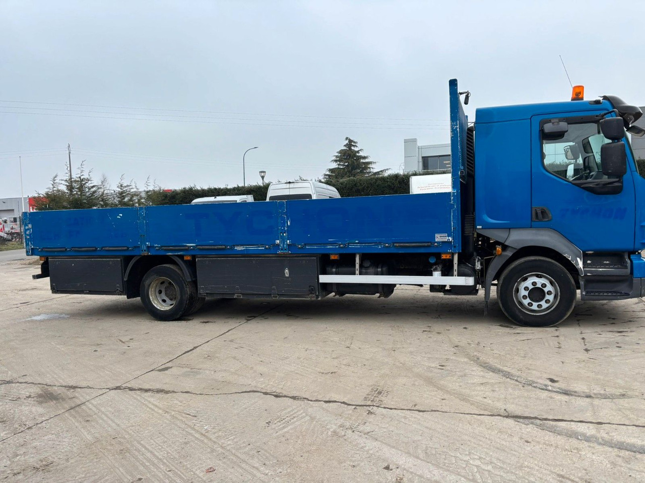 Volvo FL7-240. Pritsche 6.80m. EU5. - Бордови камион: снимка 3 Volvo FL7-240. Pritsche 6.80m. EU5. - Бордови камион: снимка 3