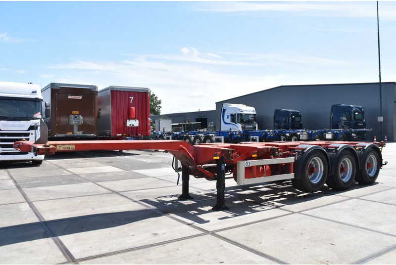 Nooteboom containerchassis - LIFT AXLE - DISC BRAKES - BPW AXLES - 2 x EXTENDABLE - - Контейнеровоз/ Сменна каросерия полуремарке: снимка 5 Nooteboom containerchassis - LIFT AXLE - DISC BRAKES - BPW AXLES - 2 x EXTENDABLE - - Контейнеровоз/ Сменна каросерия полуремарке: снимка 5