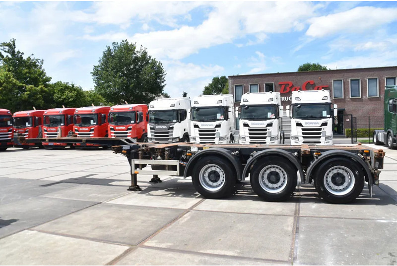 Pacton T3-010 - 2 x LIFT AXLE - BPW AXLES - DRUM BRAKES - 2 x EXTENDABLE - - Контейнеровоз/ Сменна каросерия полуремарке: снимка 2 Pacton T3-010 - 2 x LIFT AXLE - BPW AXLES - DRUM BRAKES - 2 x EXTENDABLE - - Контейнеровоз/ Сменна каросерия полуремарке: снимка 2