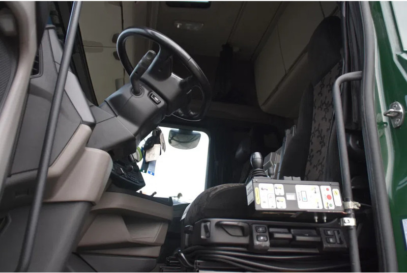 Scania S500 NGS 6x2*4 - HOOKLIFT - RETARDER - 375 TKM - PARK. AIRCO - WHEELBASE: 475 CM - PTO - EXCELLENT CONDITION - - Мултилифт с кука камион: снимка 5 Scania S500 NGS 6x2*4 - HOOKLIFT - RETARDER - 375 TKM - PARK. AIRCO - WHEELBASE: 475 CM - PTO - EXCELLENT CONDITION - - Мултилифт с кука камион: снимка 5