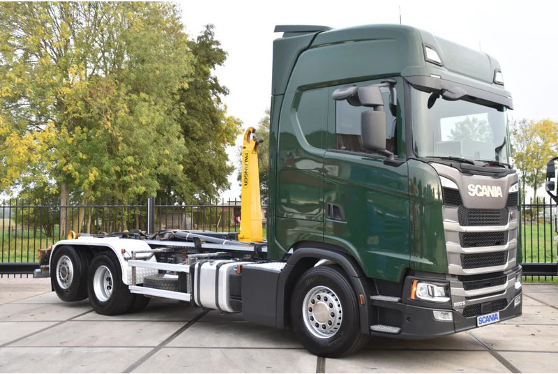 Scania S500 NGS 6x2*4 - HOOKLIFT - RETARDER - 375 TKM - PARK. AIRCO - WHEELBASE: 475 CM - PTO - EXCELLENT CONDITION - - Мултилифт с кука камион: снимка 2 Scania S500 NGS 6x2*4 - HOOKLIFT - RETARDER - 375 TKM - PARK. AIRCO - WHEELBASE: 475 CM - PTO - EXCELLENT CONDITION - - Мултилифт с кука камион: снимка 2