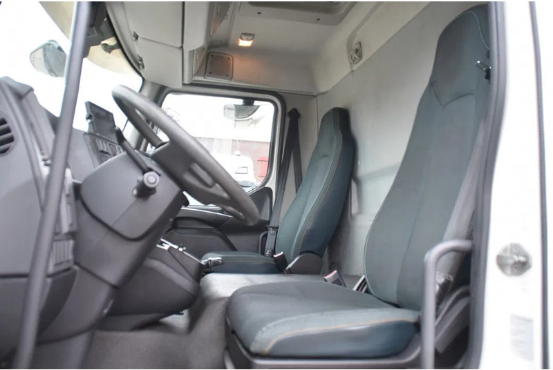 Volvo FL 280 4x2 + BOX - 312 TKM - AIRCO - DOUBLE CARGOFLOOR - ELEVATOR - REMOTE CONTROL - CAMERA - - Камион фургон: снимка 4 Volvo FL 280 4x2 + BOX - 312 TKM - AIRCO - DOUBLE CARGOFLOOR - ELEVATOR - REMOTE CONTROL - CAMERA - - Камион фургон: снимка 4