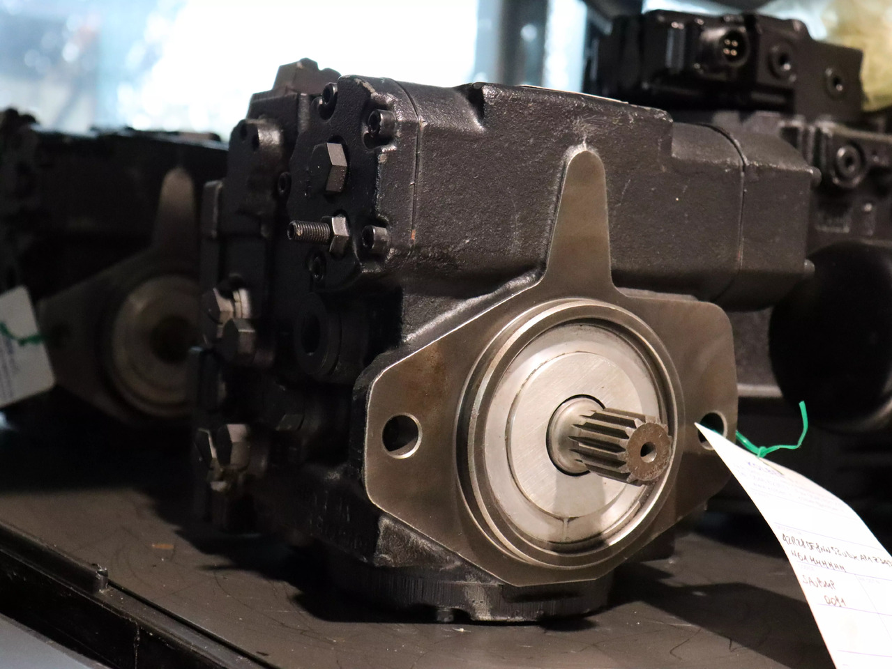 DANFOSS / SAUER 42R28DF8NN53UDXAP1Z3434N61NNNNN - Хидравлична помпа за Строителна техника: снимка 1 DANFOSS / SAUER 42R28DF8NN53UDXAP1Z3434N61NNNNN - Хидравлична помпа за Строителна техника: снимка 1