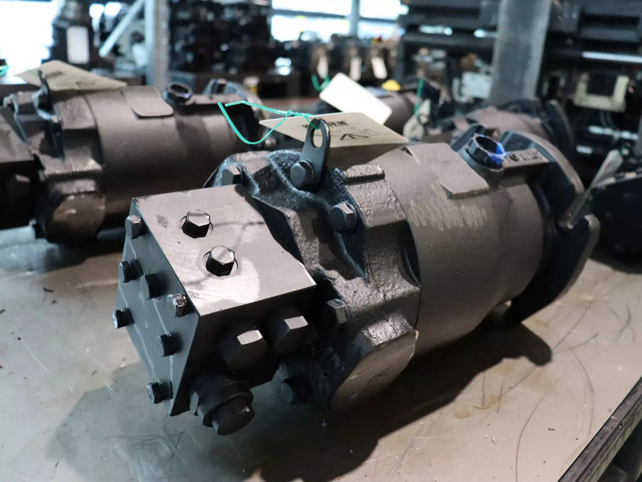 DANFOSS / SAUER SMF 23 - Хидравличен мотор за Подемно-транспортна техника: снимка 3 DANFOSS / SAUER SMF 23 - Хидравличен мотор за Подемно-транспортна техника: снимка 3