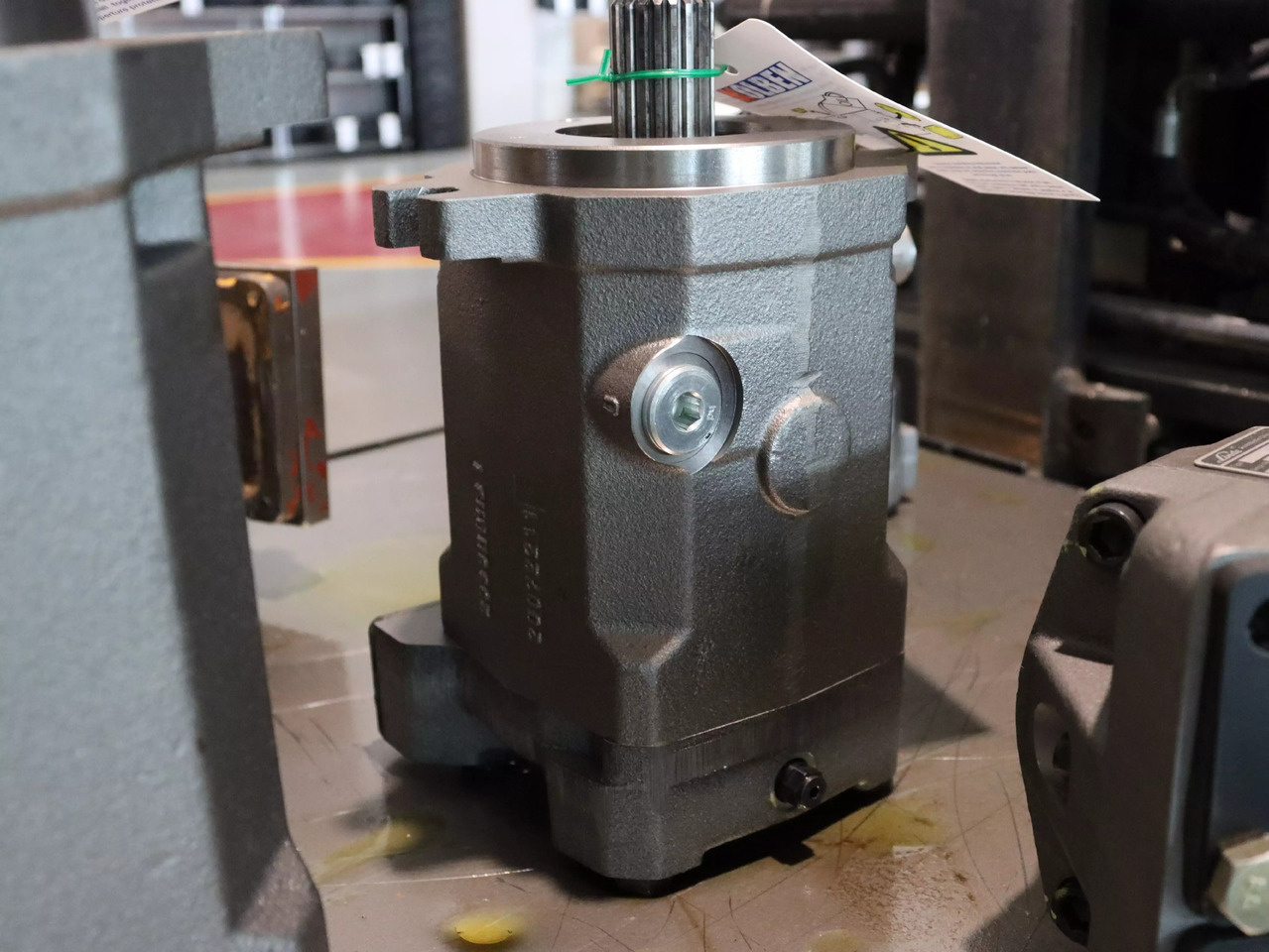 Linde HMF 75-02 - Хидравличен мотор за Подемно-транспортна техника: снимка 2 Linde HMF 75-02 - Хидравличен мотор за Подемно-транспортна техника: снимка 2