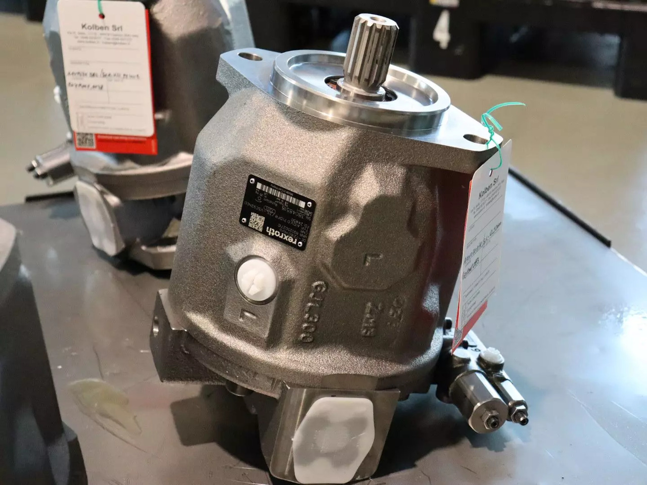 REXROTH A10VO71DFR/31L-VSC92N00 - Хидравлична помпа за Подемно-транспортна техника: снимка 1 REXROTH A10VO71DFR/31L-VSC92N00 - Хидравлична помпа за Подемно-транспортна техника: снимка 1