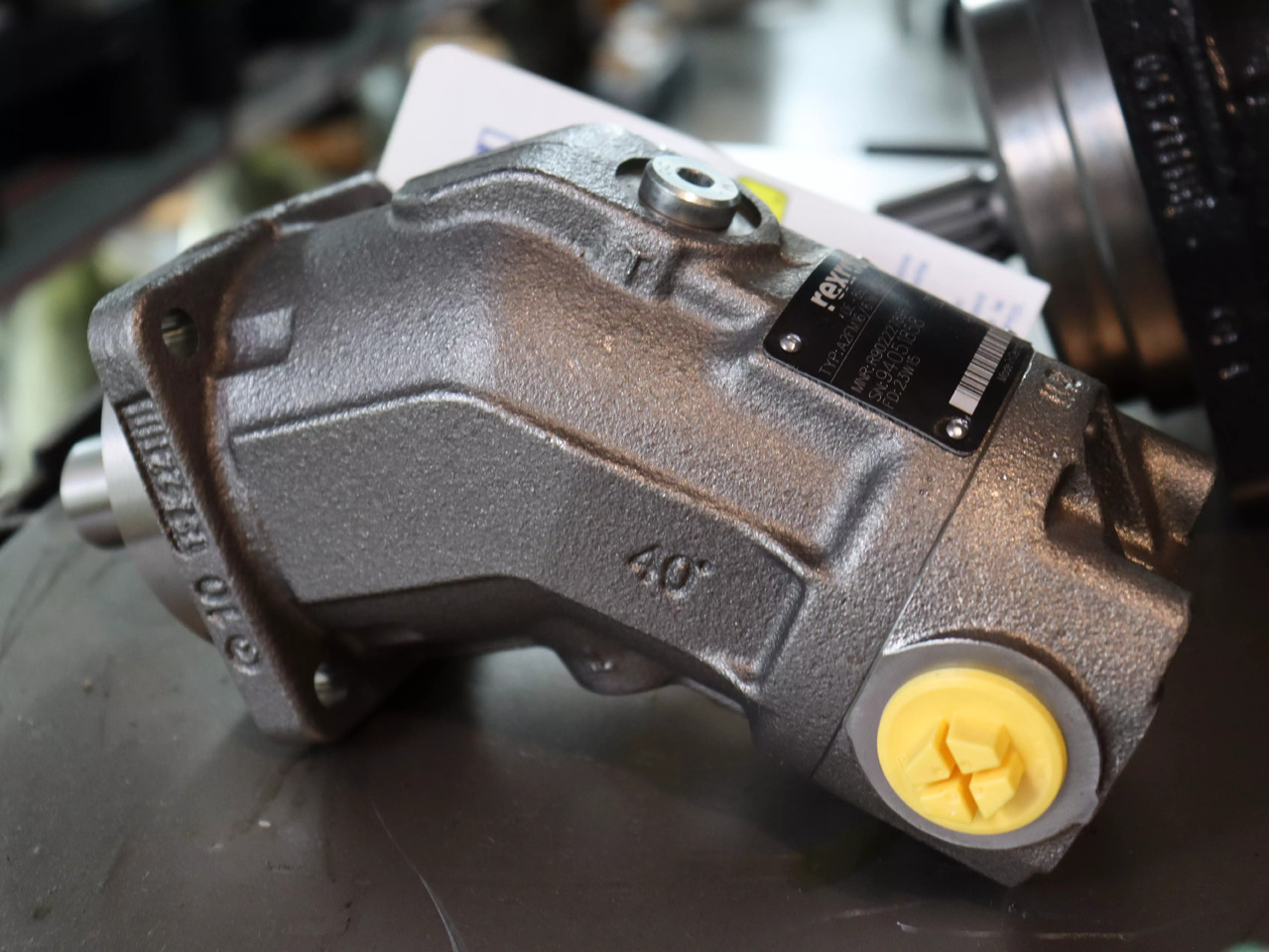 REXROTH A2FM16/61W-VBB030 - Хидравличен мотор за Подемно-транспортна техника: снимка 1 REXROTH A2FM16/61W-VBB030 - Хидравличен мотор за Подемно-транспортна техника: снимка 1