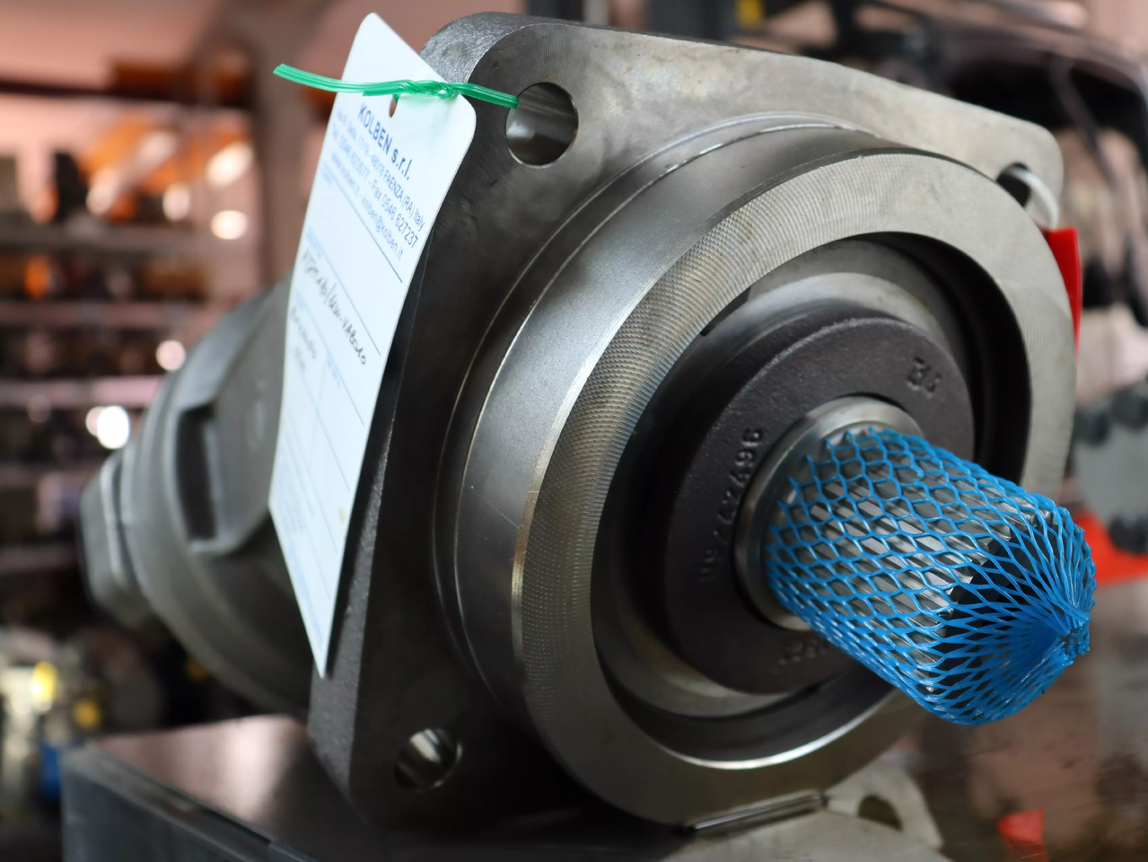 REXROTH A2FM180/61W-VAB010 - Хидравличен мотор за Подемно-транспортна техника: снимка 1 REXROTH A2FM180/61W-VAB010 - Хидравличен мотор за Подемно-транспортна техника: снимка 1