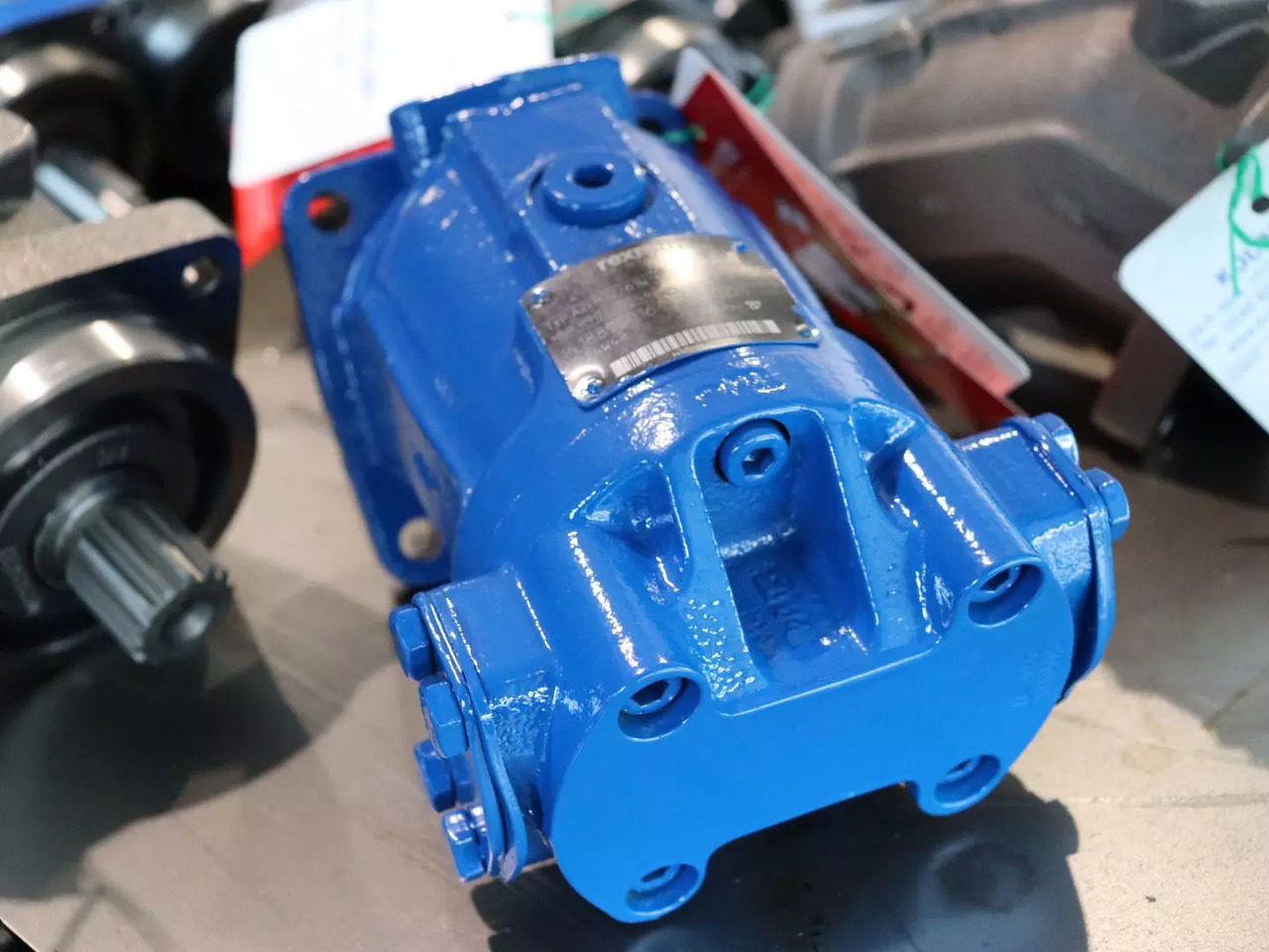 REXROTH A2FM32/61W-VBB020 - Хидравличен мотор за Подемно-транспортна техника: снимка 2 REXROTH A2FM32/61W-VBB020 - Хидравличен мотор за Подемно-транспортна техника: снимка 2