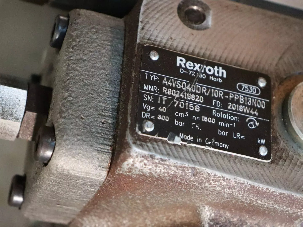 REXROTH A4VSO40DR/10R-PPB13N00 - Хидравличен мотор за Подемно-транспортна техника: снимка 5 REXROTH A4VSO40DR/10R-PPB13N00 - Хидравличен мотор за Подемно-транспортна техника: снимка 5