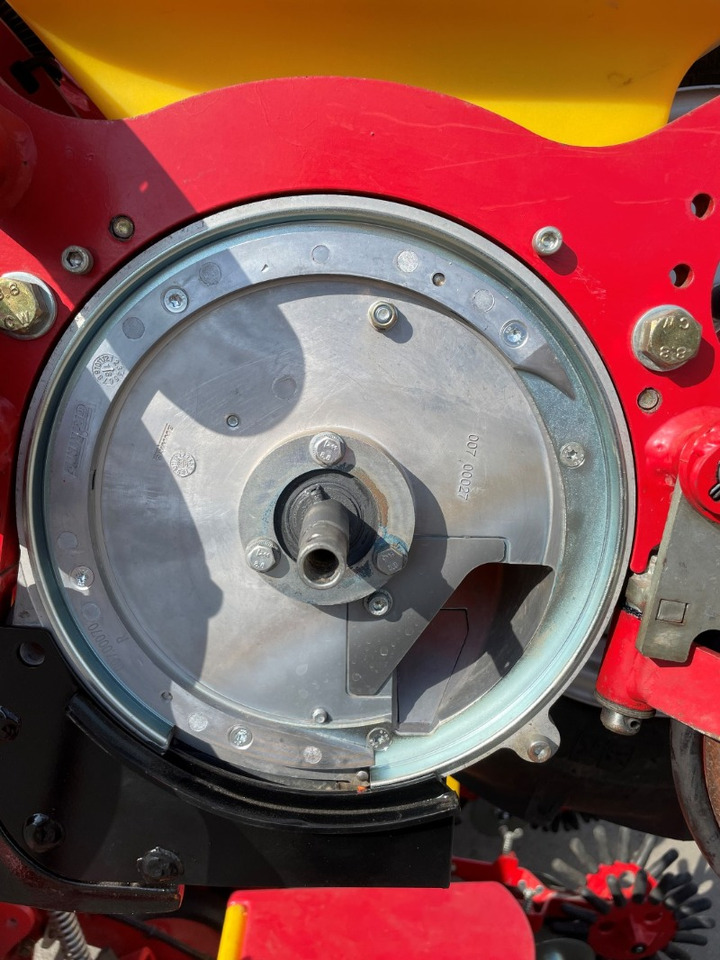 Grimme MATRIX 1200 - Сеялка: снимка 3 Grimme MATRIX 1200 - Сеялка: снимка 3