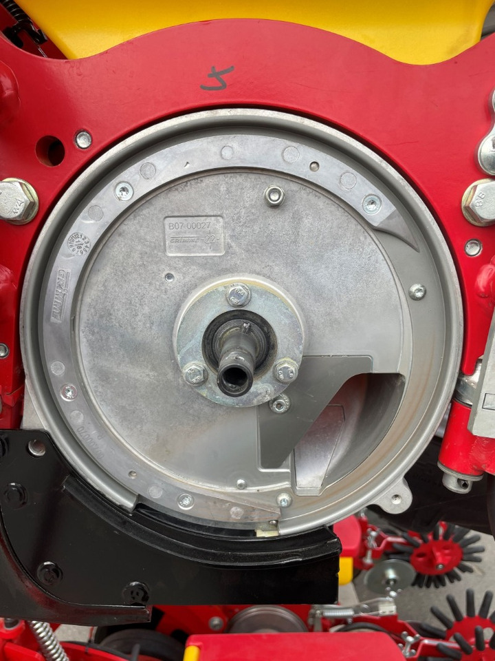 Grimme MATRIX 1800 - Сеялка: снимка 5 Grimme MATRIX 1800 - Сеялка: снимка 5