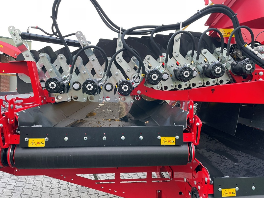 Grimme RH 24-60 CF - Rental - Оборудване за съхранение: снимка 5 Grimme RH 24-60 CF - Rental - Оборудване за съхранение: снимка 5