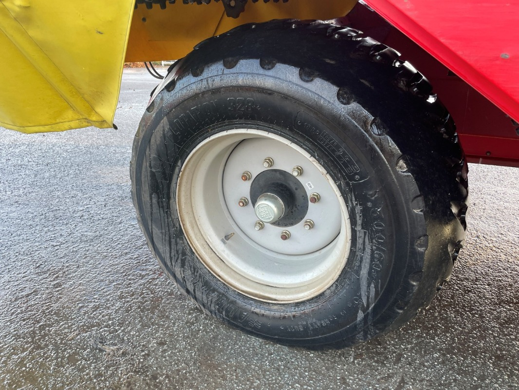 Grimme SE 140 UB - Комбайн: снимка 4 Grimme SE 140 UB - Комбайн: снимка 4