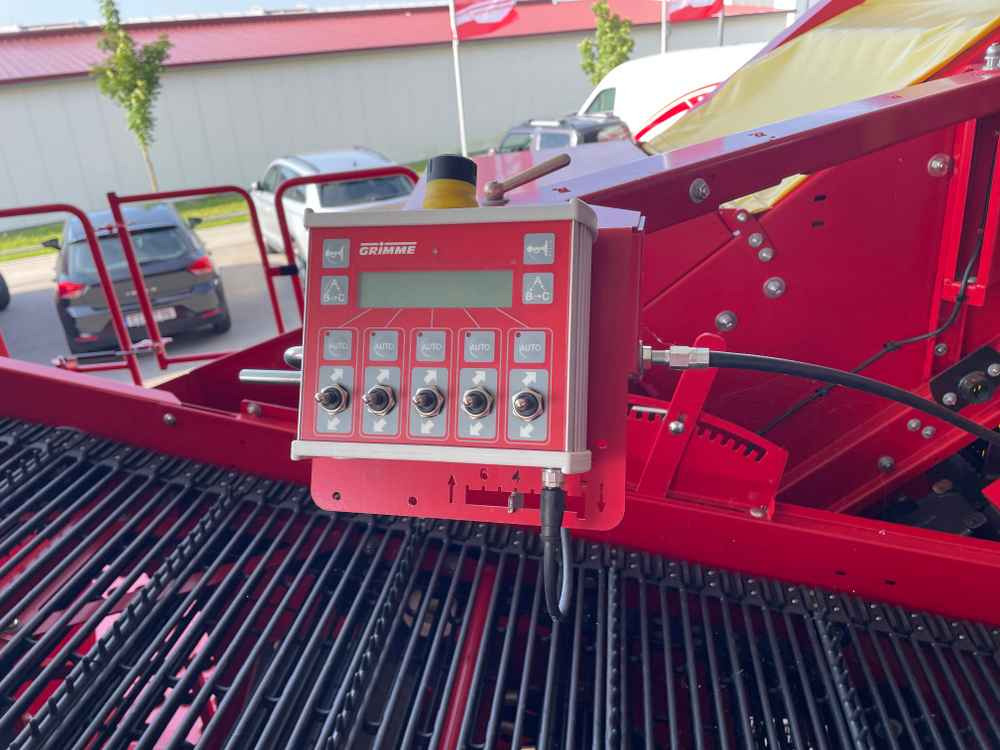 Grimme SE 75-55 - Комбайн: снимка 2 Grimme SE 75-55 - Комбайн: снимка 2