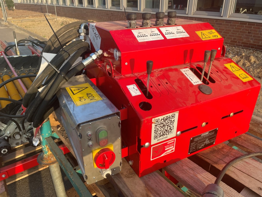 Grimme SG 160-14 - Комбайн: снимка 3 Grimme SG 160-14 - Комбайн: снимка 3