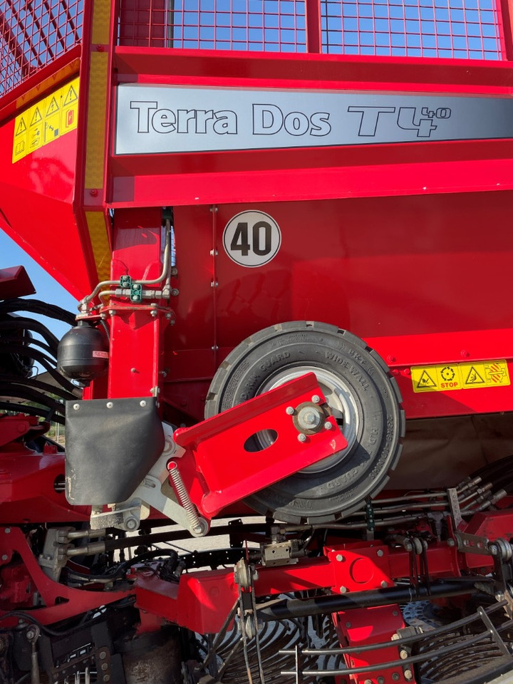 Holmer T4-40 - Машина за обработка на почвата: снимка 2 Holmer T4-40 - Машина за обработка на почвата: снимка 2