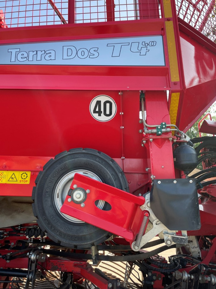 Holmer T4-40 - Машина за обработка на почвата: снимка 5 Holmer T4-40 - Машина за обработка на почвата: снимка 5