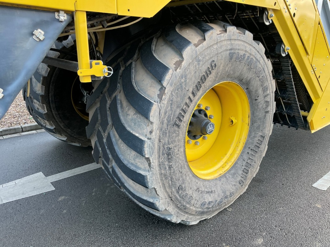 ROPA Keiler 2 4 TG RK 22 - Комбайн: снимка 4 ROPA Keiler 2 4 TG RK 22 - Комбайн: снимка 4