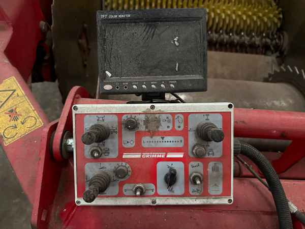 Grimme CS-150 RotaPower - Картофокомбайн: снимка 5 Grimme CS-150 RotaPower - Картофокомбайн: снимка 5