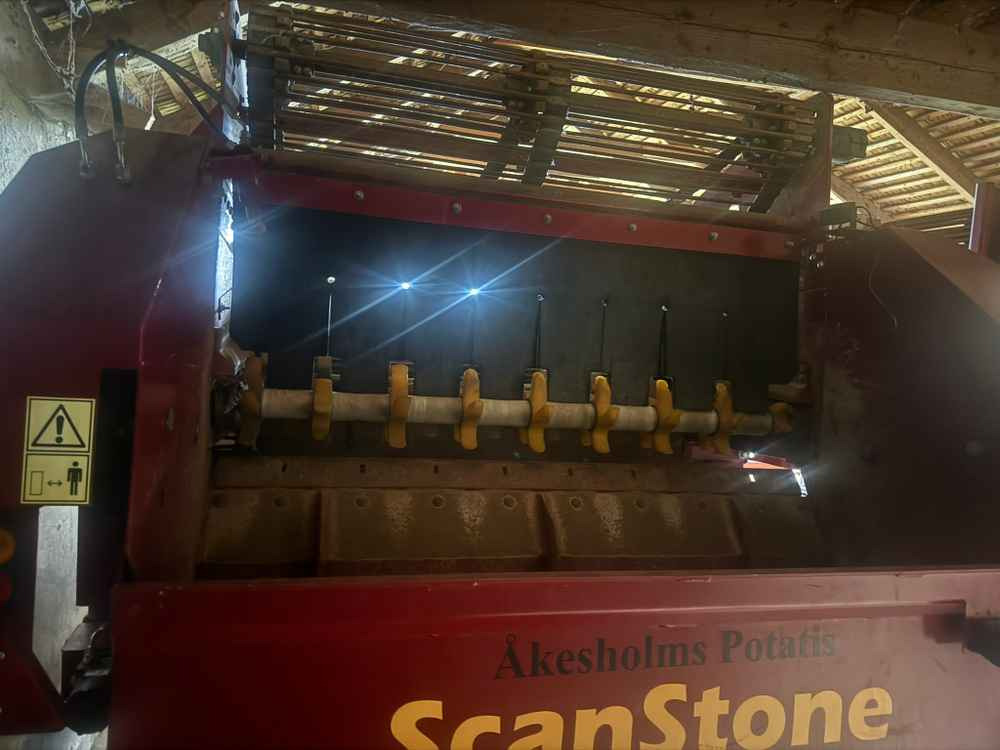 Scanstone 4215 WDH - Картофокомбайн: снимка 3 Scanstone 4215 WDH - Картофокомбайн: снимка 3