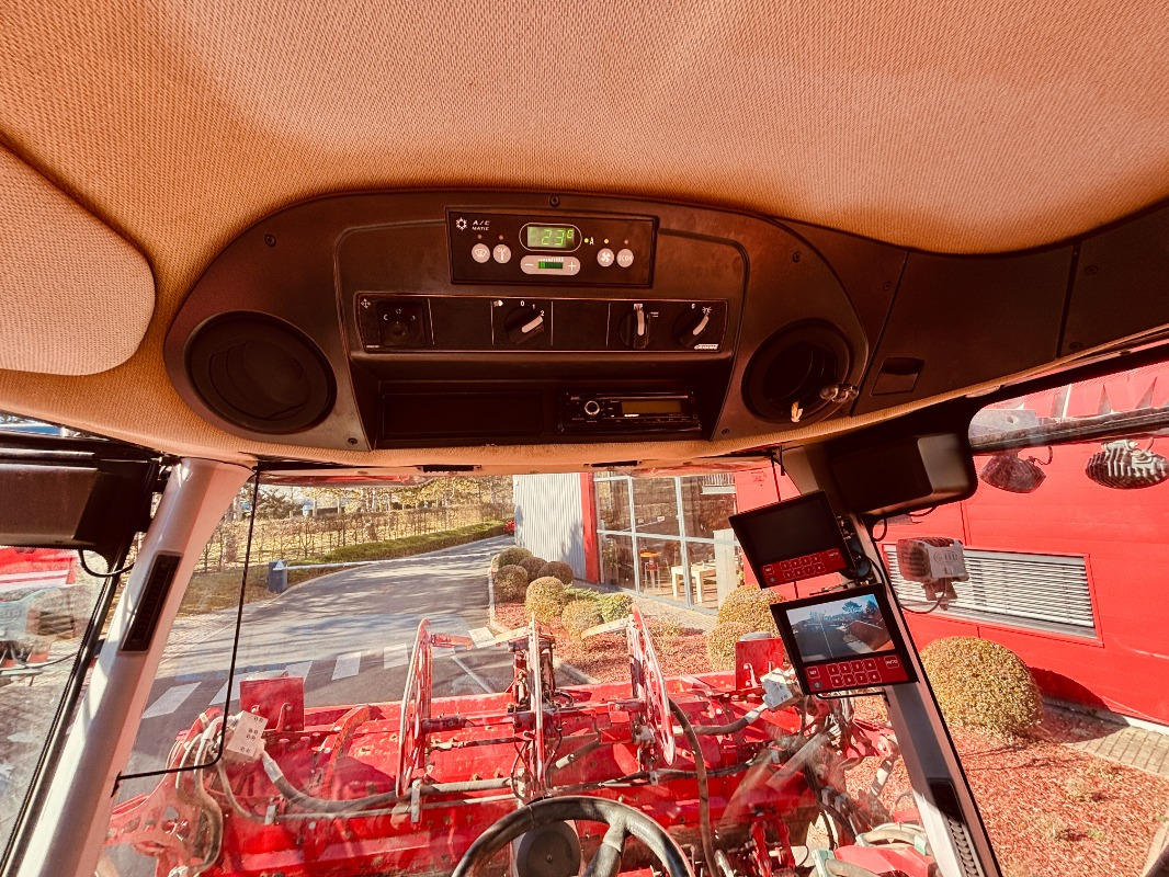 Машина за обработка на почвата Grimme MAXTRON 620: снимка 9