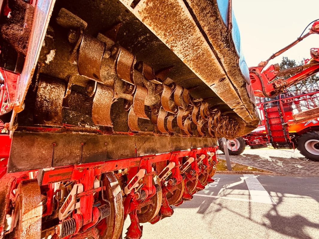 Машина за обработка на почвата Grimme MAXTRON 620: снимка 36