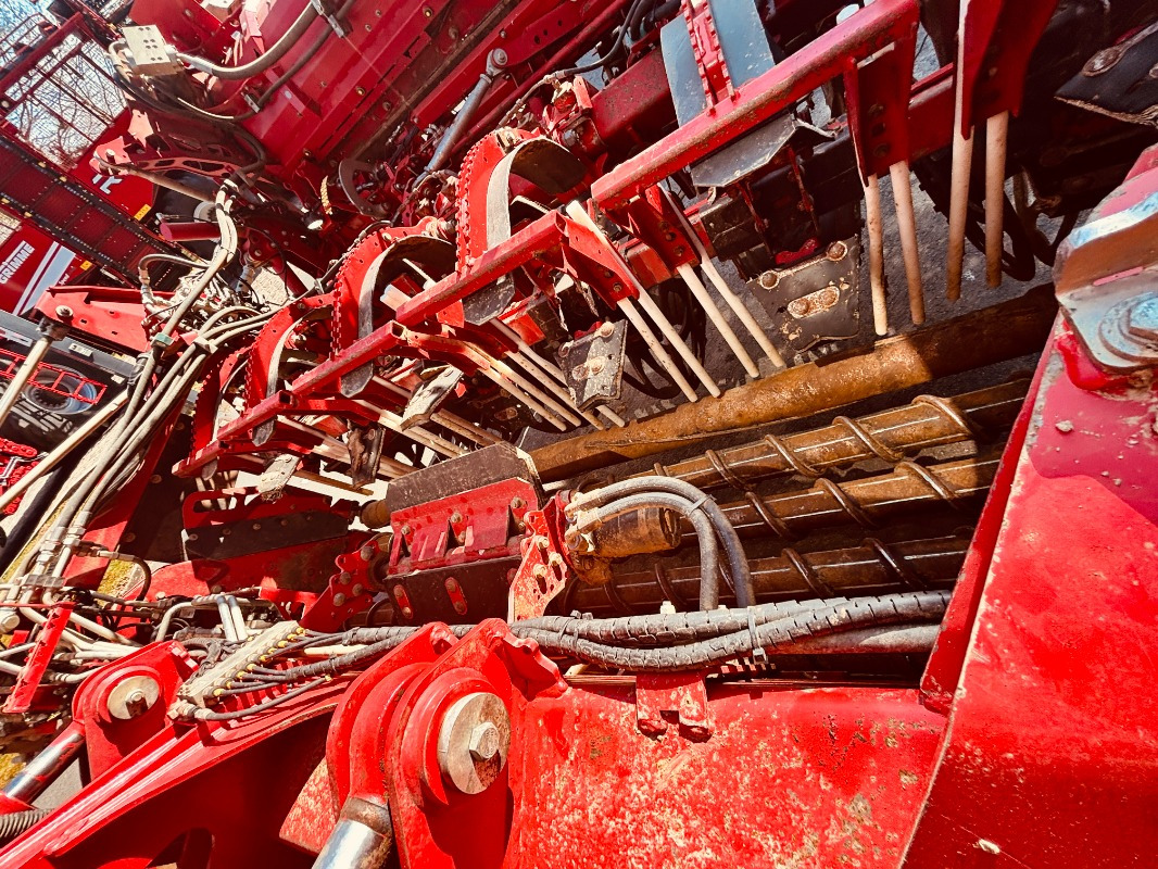 Машина за обработка на почвата Grimme REXOR 6200: снимка 35