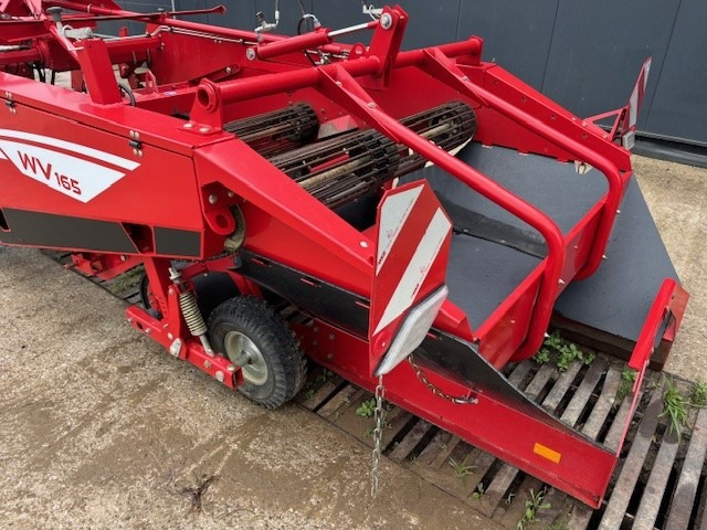 Grimme WV 165 - Машина за събиране на грозде: снимка 4 Grimme WV 165 - Машина за събиране на грозде: снимка 4