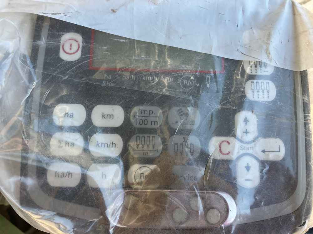 Комбайн Baselier Baselier 4 Row Mounted FA-W, Potato Planter Tilla Combination: снимка 8 Комбайн Baselier Baselier 4 Row Mounted FA-W, Potato Planter Tilla Combination: снимка 8