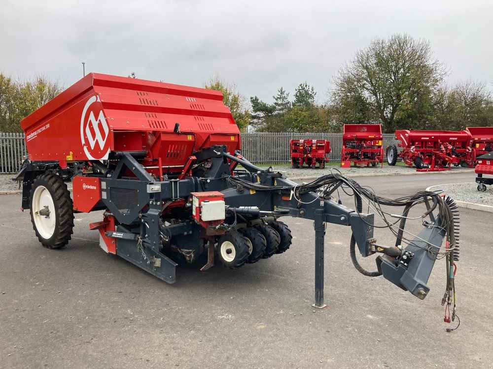 Dewulf Dewulf, MS 2000 RS, 2 Row, Trailed, Belt, Potato Planter - Комбайн: снимка 1 Dewulf Dewulf, MS 2000 RS, 2 Row, Trailed, Belt, Potato Planter - Комбайн: снимка 1