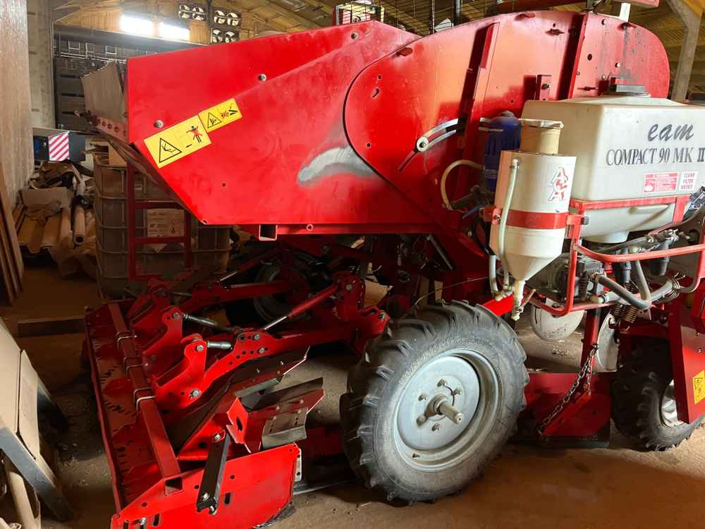 Grimme GL 32 B - Комбайн: снимка 1 Grimme GL 32 B - Комбайн: снимка 1