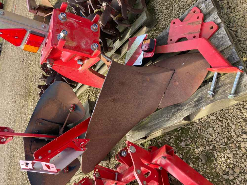 Grimme Grimme, GF600, 6 Row/3Bed Tilla, Rotovator - Комбайн: снимка 2 Grimme Grimme, GF600, 6 Row/3Bed Tilla, Rotovator - Комбайн: снимка 2