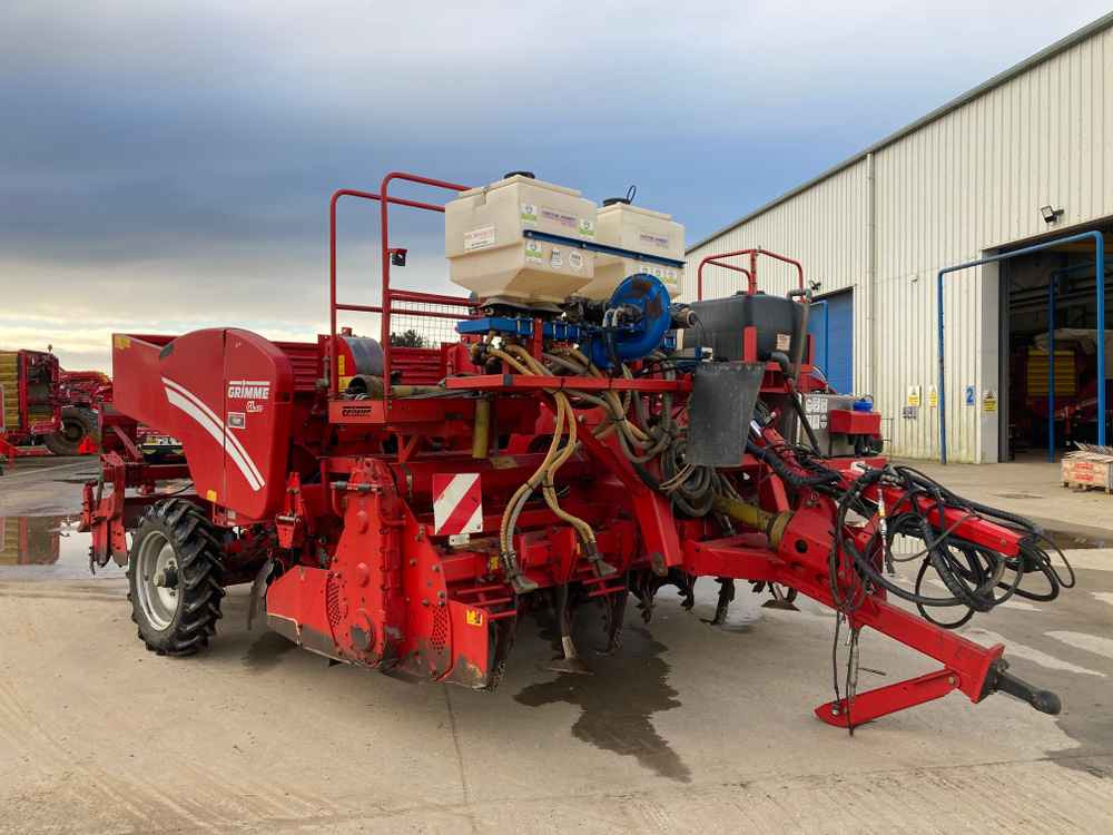 Grimme Grimme GL 430, 4 Row, Tilla/Cup Potato Planter combination - Комбайн: снимка 1 Grimme Grimme GL 430, 4 Row, Tilla/Cup Potato Planter combination - Комбайн: снимка 1