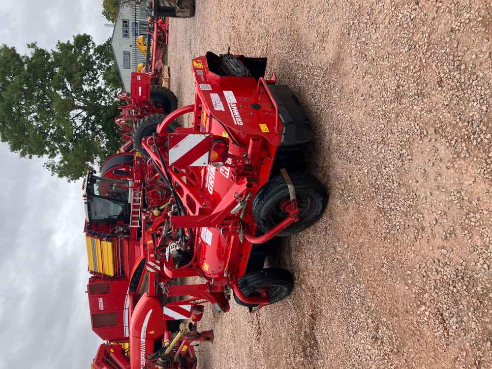Grimme Grimme HT 210 Front Mounted Self-Propelled Topper - Комбайн: снимка 1 Grimme Grimme HT 210 Front Mounted Self-Propelled Topper - Комбайн: снимка 1