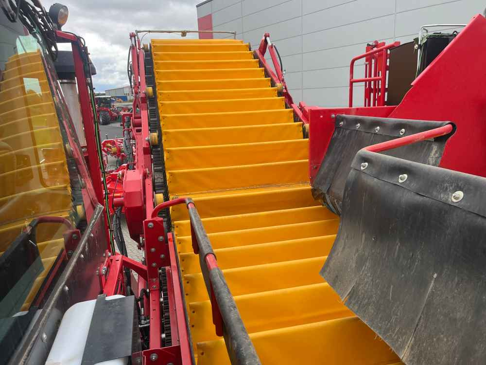 Grimme VARITRON 220 PLATINUM TT - Комбайн: снимка 3 Grimme VARITRON 220 PLATINUM TT - Комбайн: снимка 3