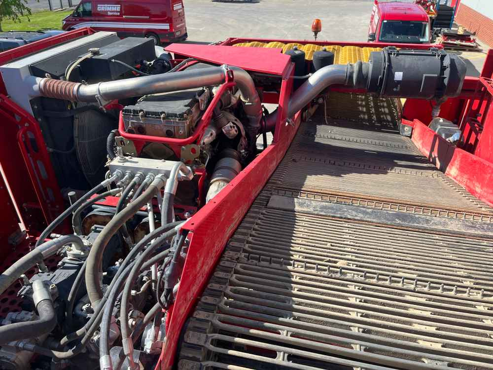 Комбайн Grimme VARITRON 470 PLATINUM TT: снимка 9 Комбайн Grimme VARITRON 470 PLATINUM TT: снимка 9