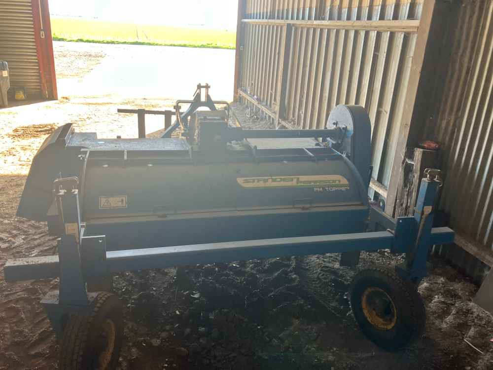 Standen Standen, FT2, 2 Row, Front Mounted, Topper - Комбайн: снимка 3 Standen Standen, FT2, 2 Row, Front Mounted, Topper - Комбайн: снимка 3