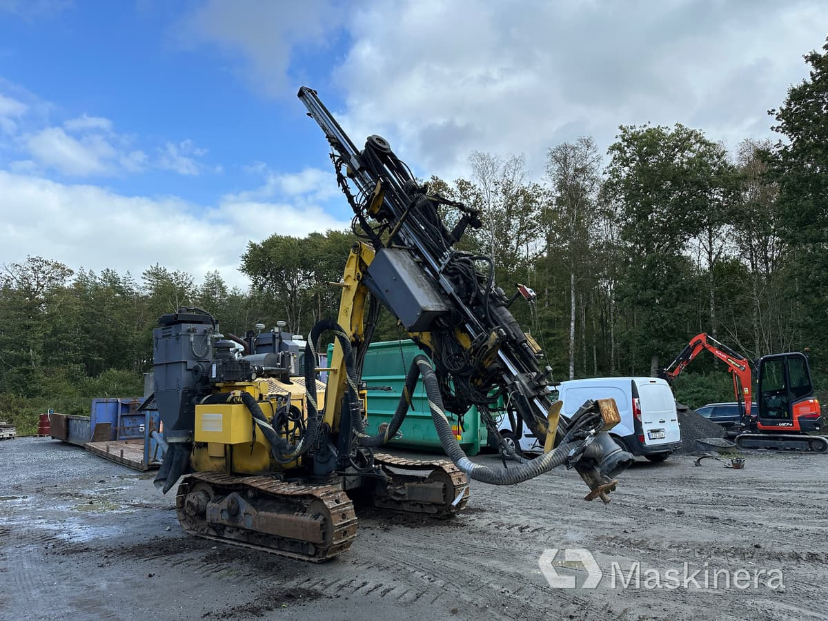 Borrvagn Atlas Copco Flexi ROC T30R-03 - Пробивна машина: снимка 1 Borrvagn Atlas Copco Flexi ROC T30R-03 - Пробивна машина: снимка 1