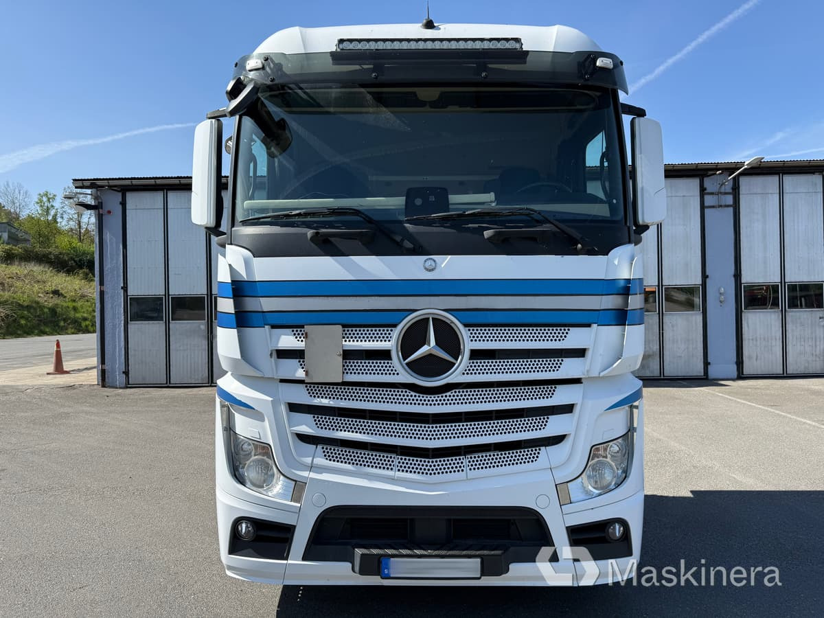 Dragbil Mercedes-Benz Actros 2545 - Друга техника: снимка 2 Dragbil Mercedes-Benz Actros 2545 - Друга техника: снимка 2