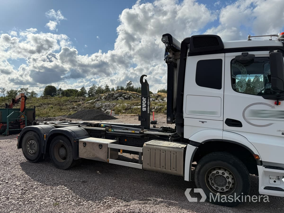 Lastväxlare Mercedes Arocs 2551 - Друга техника: снимка 4 Lastväxlare Mercedes Arocs 2551 - Друга техника: снимка 4