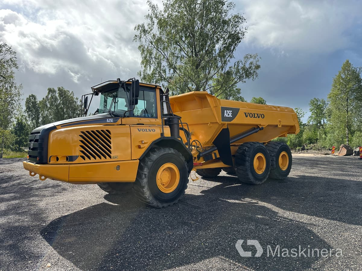 Dumper Volvo A25E 6x6 - Съчленен самосвал: снимка 2 Dumper Volvo A25E 6x6 - Съчленен самосвал: снимка 2