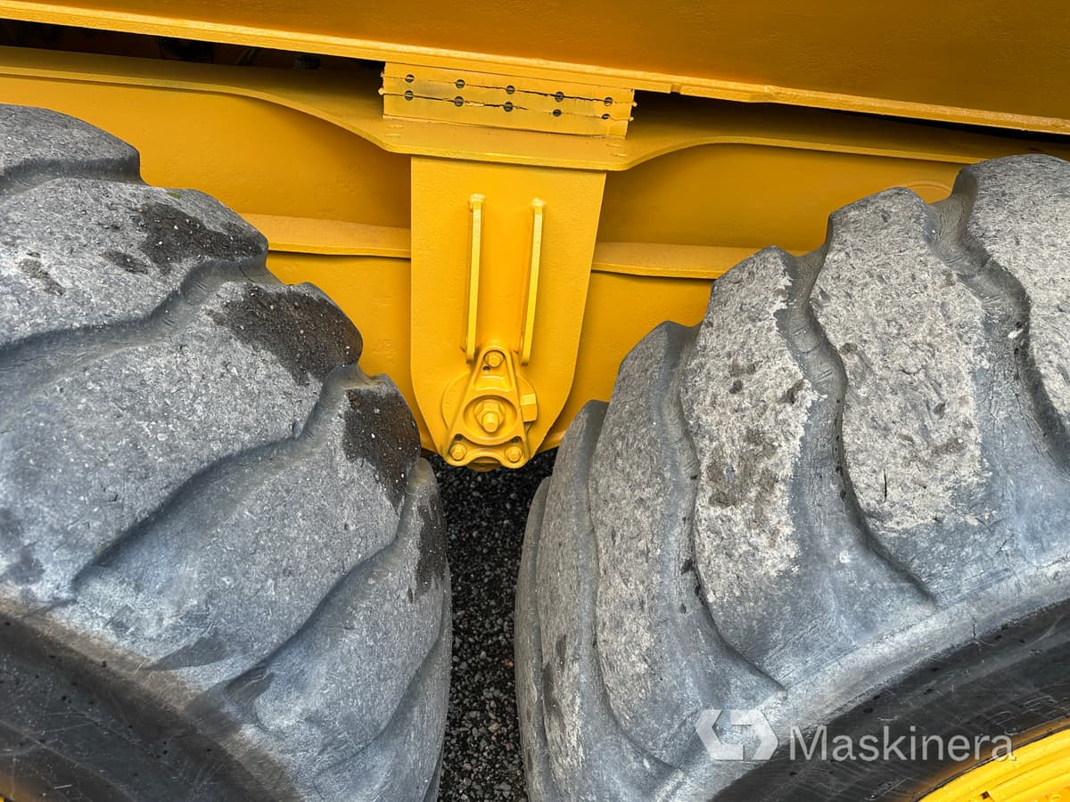 Съчленен самосвал Dumper Volvo A25E 6x6: снимка 26