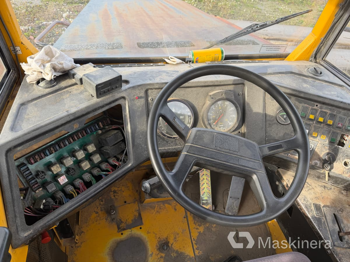 Съчленен самосвал Dumper Volvo A35: снимка 42 Съчленен самосвал Dumper Volvo A35: снимка 42