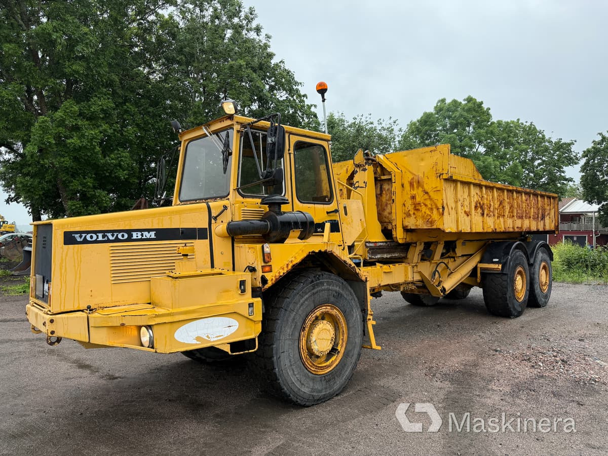 Dumper Volvo BM 5350 6X4 - Съчленен самосвал: снимка 1 Dumper Volvo BM 5350 6X4 - Съчленен самосвал: снимка 1