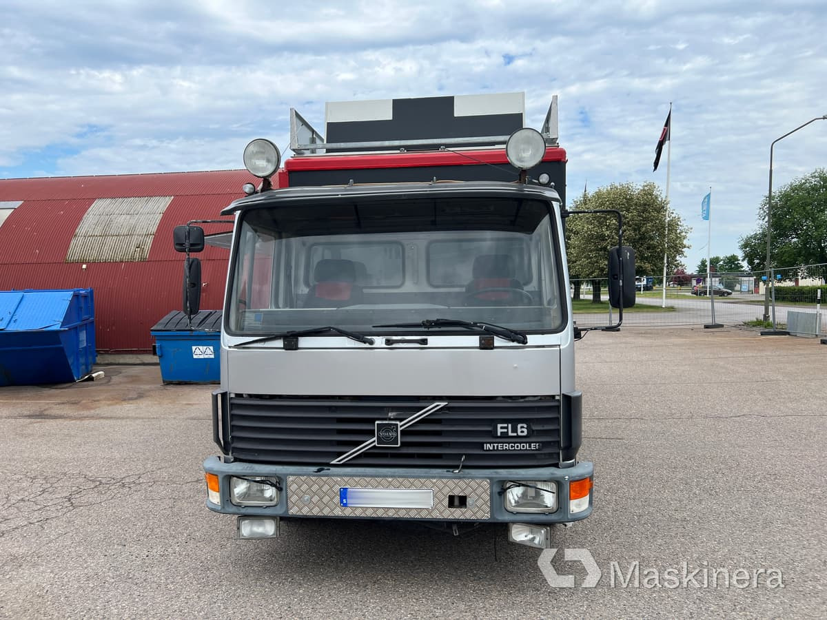 Foodtruck Volvo FL611 4X2 - Магазин камион: снимка 2 Foodtruck Volvo FL611 4X2 - Магазин камион: снимка 2